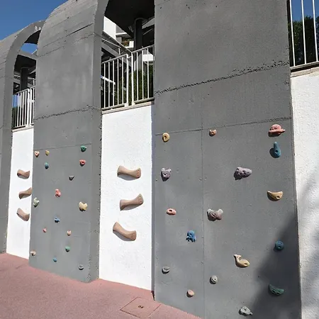 アパート Sunset Waves Retreat ベニドルム