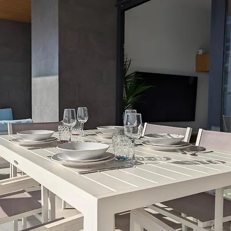 Sunset Waves Retreat アパート *